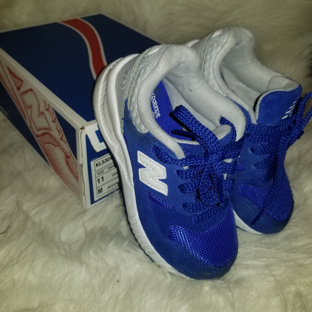 NEW BALANCE 530 - Picture 2 of 7